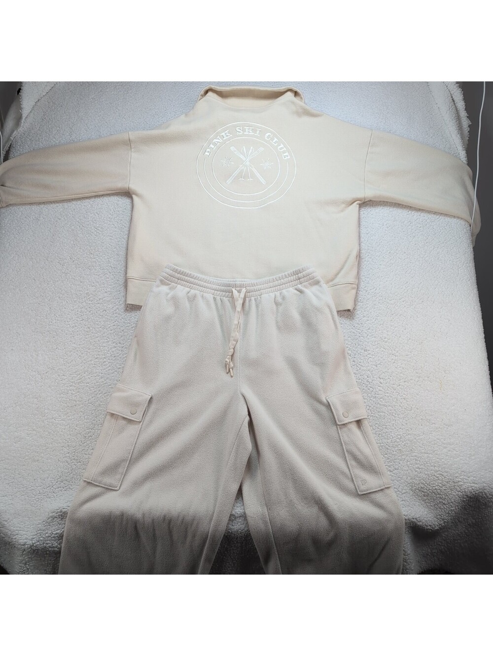 Victoria’s Secret PINK Ski Club Fleece Pullover & Cargo Sweatpants Set Ivory L